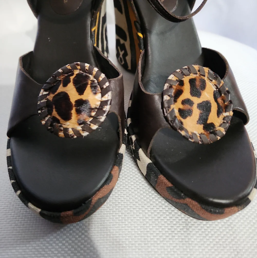 DIEGO di LUCCA PLATFORM WEDGE HEEL SANDALS SHOES BROWN TRIBAL ETHNIC  Sz 10